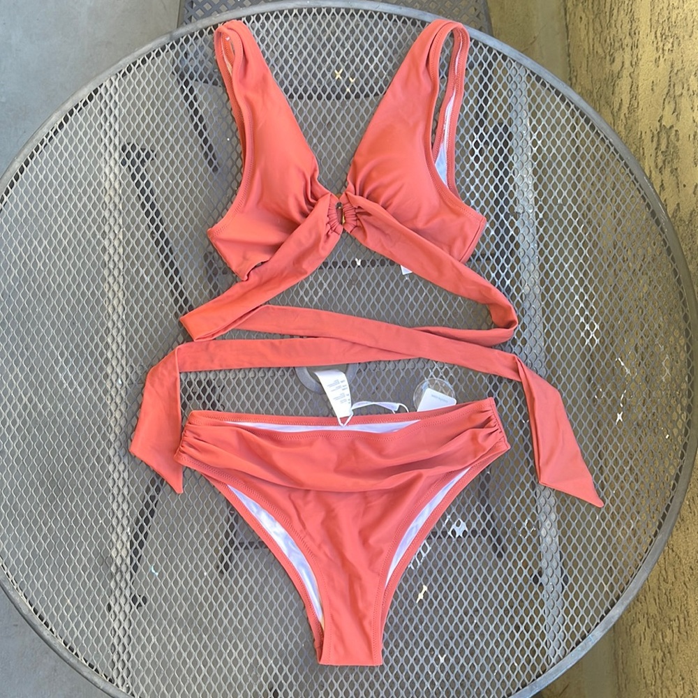 BRAND NEW WITH TAGS BIKINI (CUPSHE)